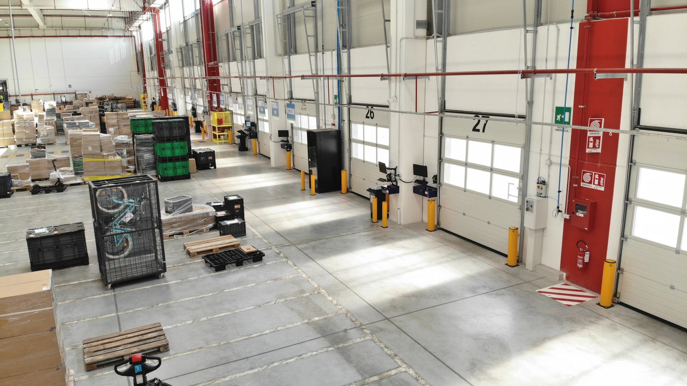 A-SAFE bollards and barriers protecting an industrial loading door