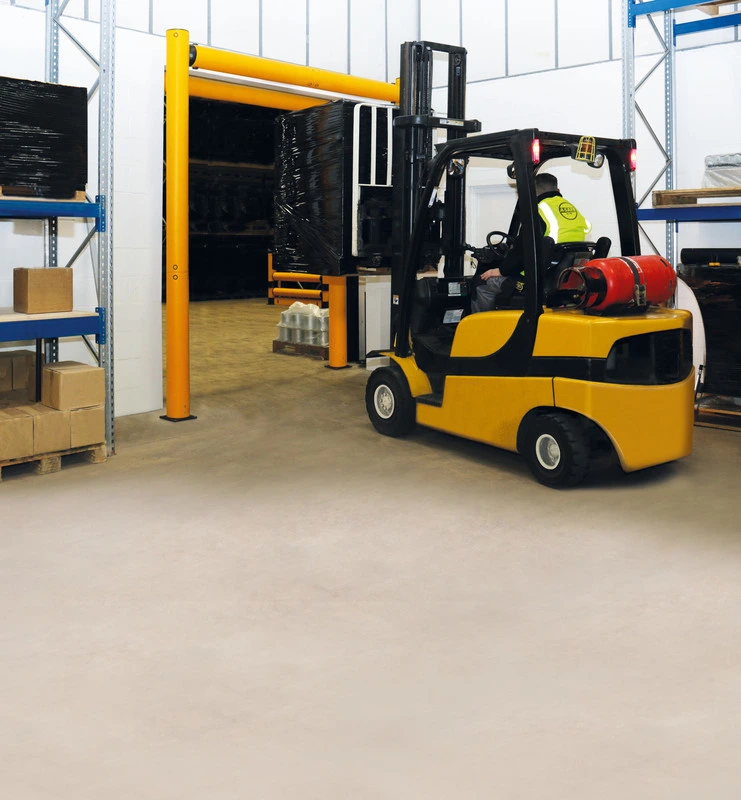 A-SAFE height restrictor protecting an opening used by forklifts